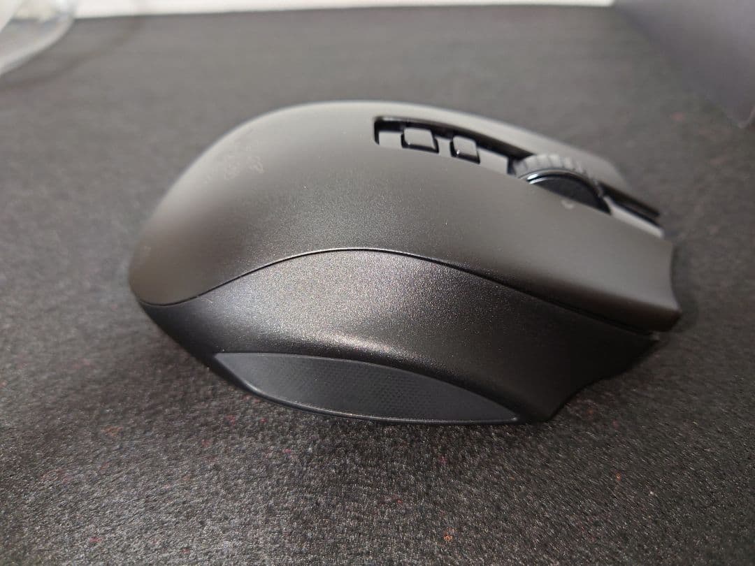 Razer Naga V2 Pro ワイヤレスゲーミングマウス