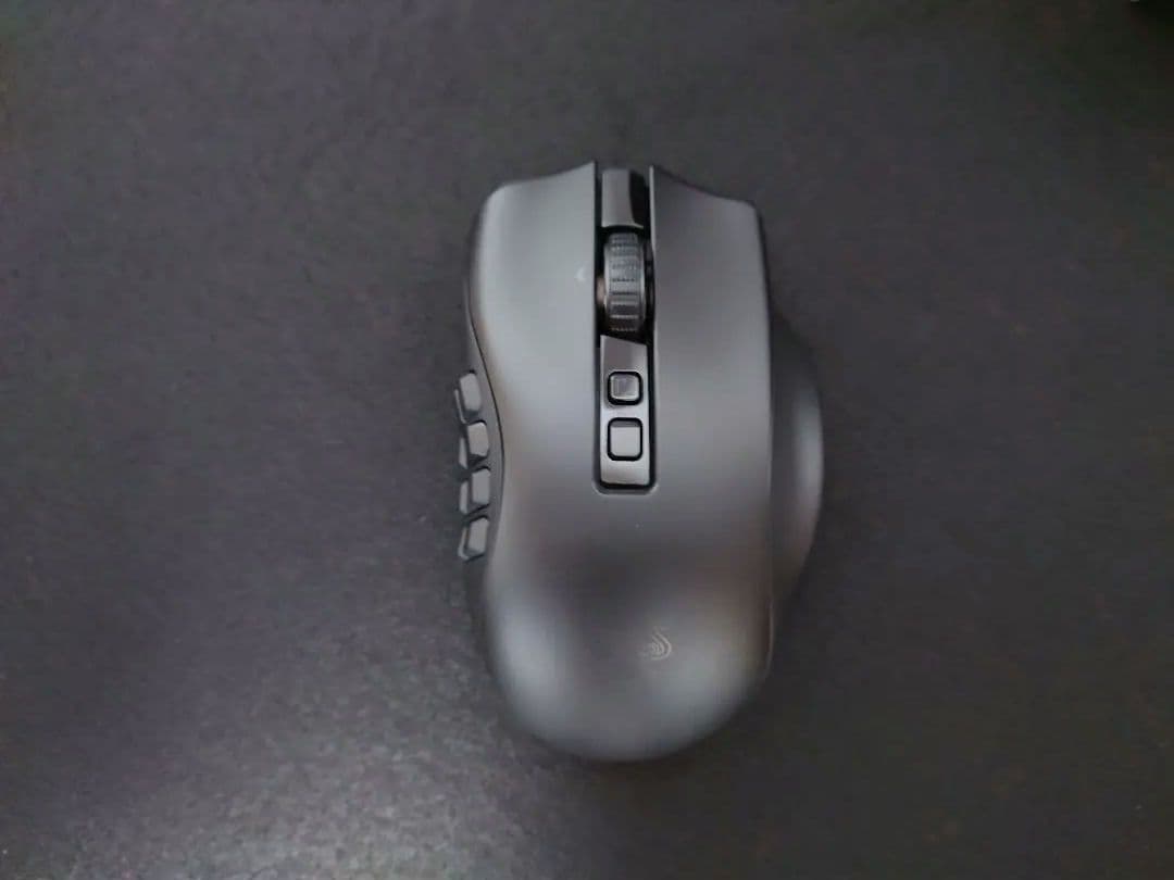 Razer Naga V2 Pro ワイヤレスゲーミングマウス