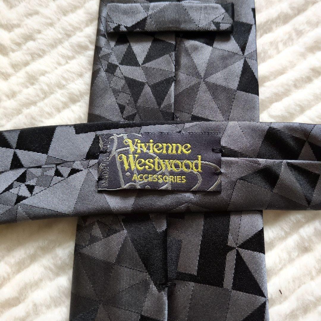 Vivienne Westwood ネクタイ オーブ 文字柄 総柄 あんしん鑑定 - メルカリ