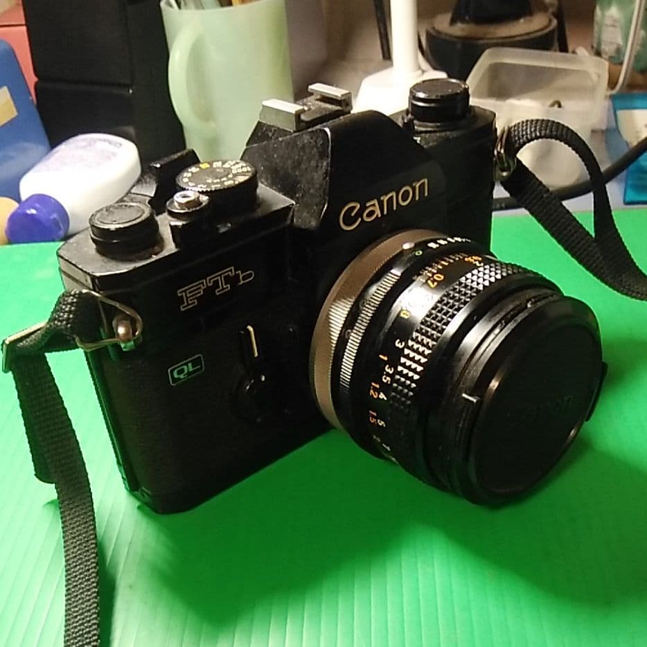カメラ／Canon  FTb QL  770329
