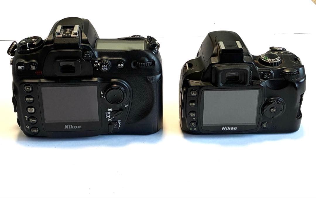 【Nikon】 D200／D40 デジタル一眼レフカメラ 2台セット