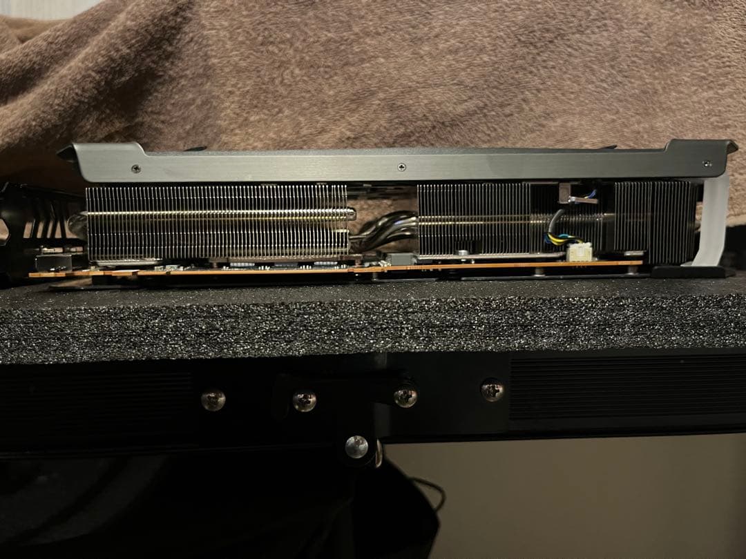 グラフィックボード・グラボ・ビデオカード PowerColor Red Devil RX6800XT 16GB