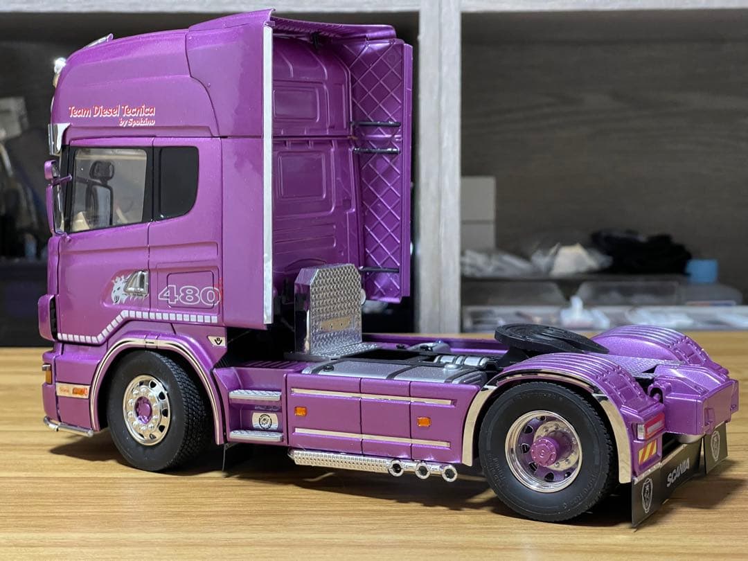 デコトラ‼️1/24 イタレリ製・旧型スカニア・トレーラーヘッド完成品‼️