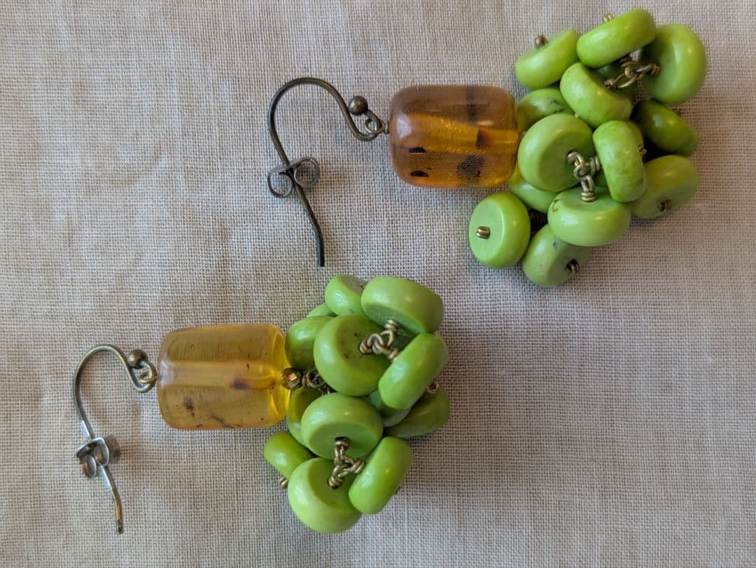 MURDER POLLEN 琥珀×サーペンティンピアス