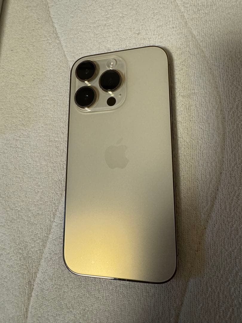 Apple iPhone 14 Pro ゴールド　本体