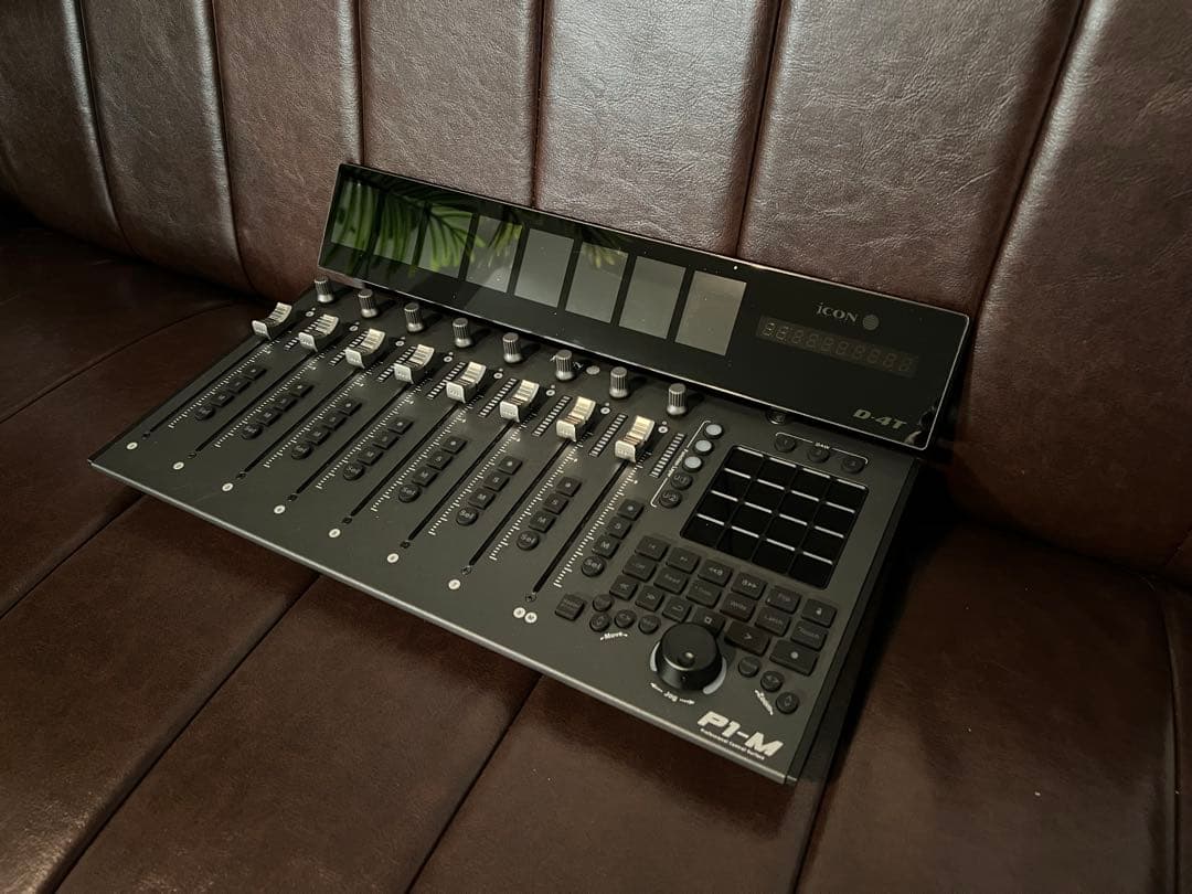 【美品】iCON P1-M & D4T セットDAWコントローラー（4ヶ月使用） 美品】iCON P1-M & D4T セットDAWコントローラー（4ヶ月使用） - メルカリ