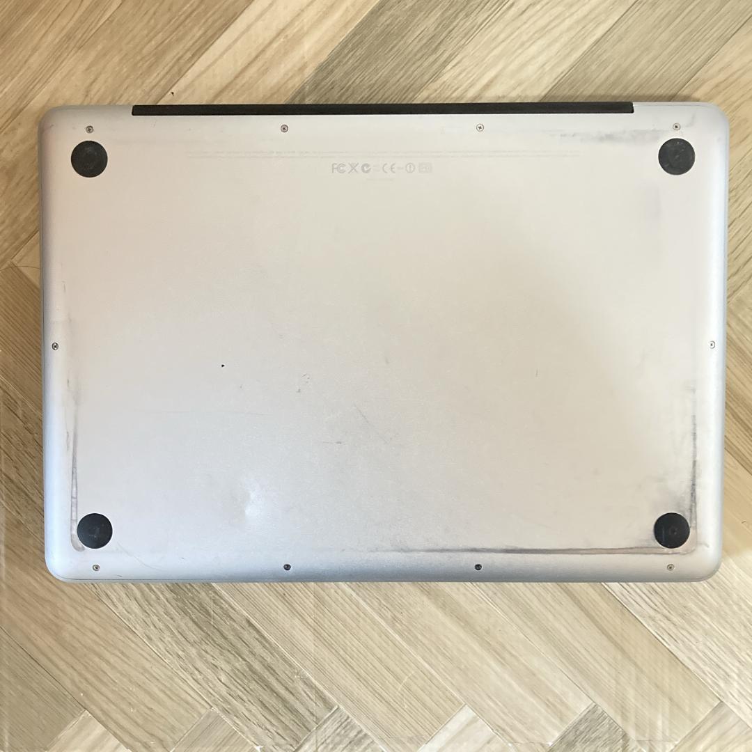 B1【Apple】 MacBook Pro 13インチ
