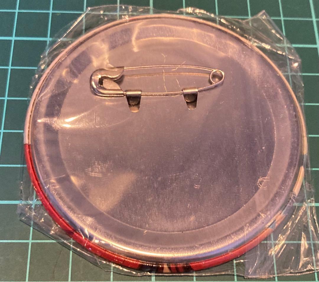 景品 非売品 缶バッジ ドラマダ 紅雀 ガールズアトラクション