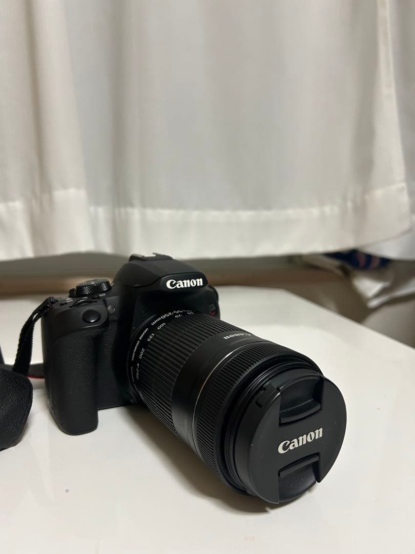 デジタルカメラ Canon EOS kiss x10i