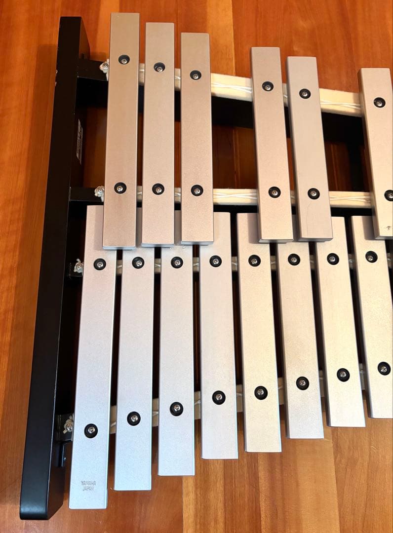 YAMAHA マーチングベル/グロッケン MBL-832 32音 鉄琴 - メルカリ