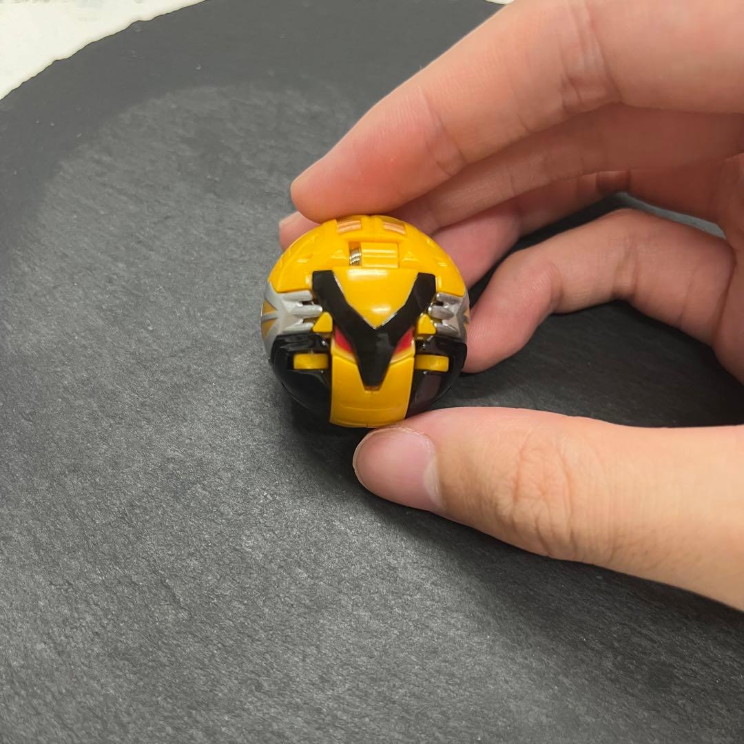 爆丸 爆テク グレンドラガオンGクリアメタルver 豹ジャガード 鯱