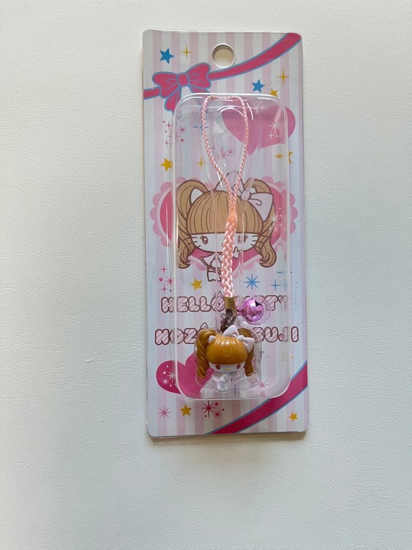 激レア】ハローキティ×辻希美 コラボ 根付け ストラップ - メルカリ