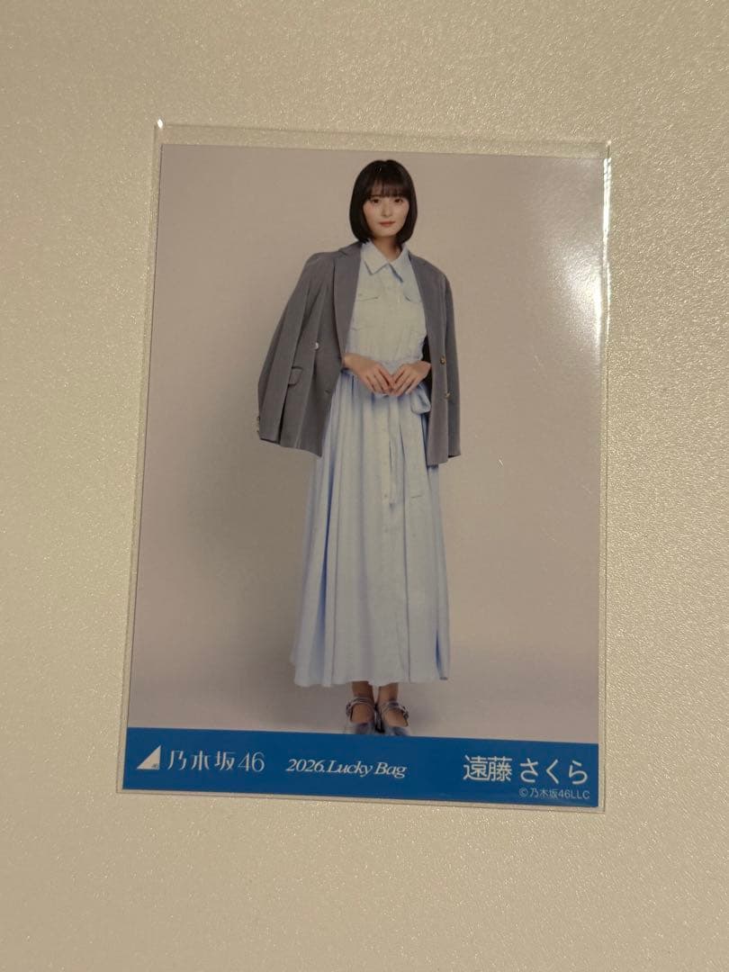 乃木坂46 生写真 2026 福袋 シャツワンピース 遠藤さくら ヒキ - メルカリ