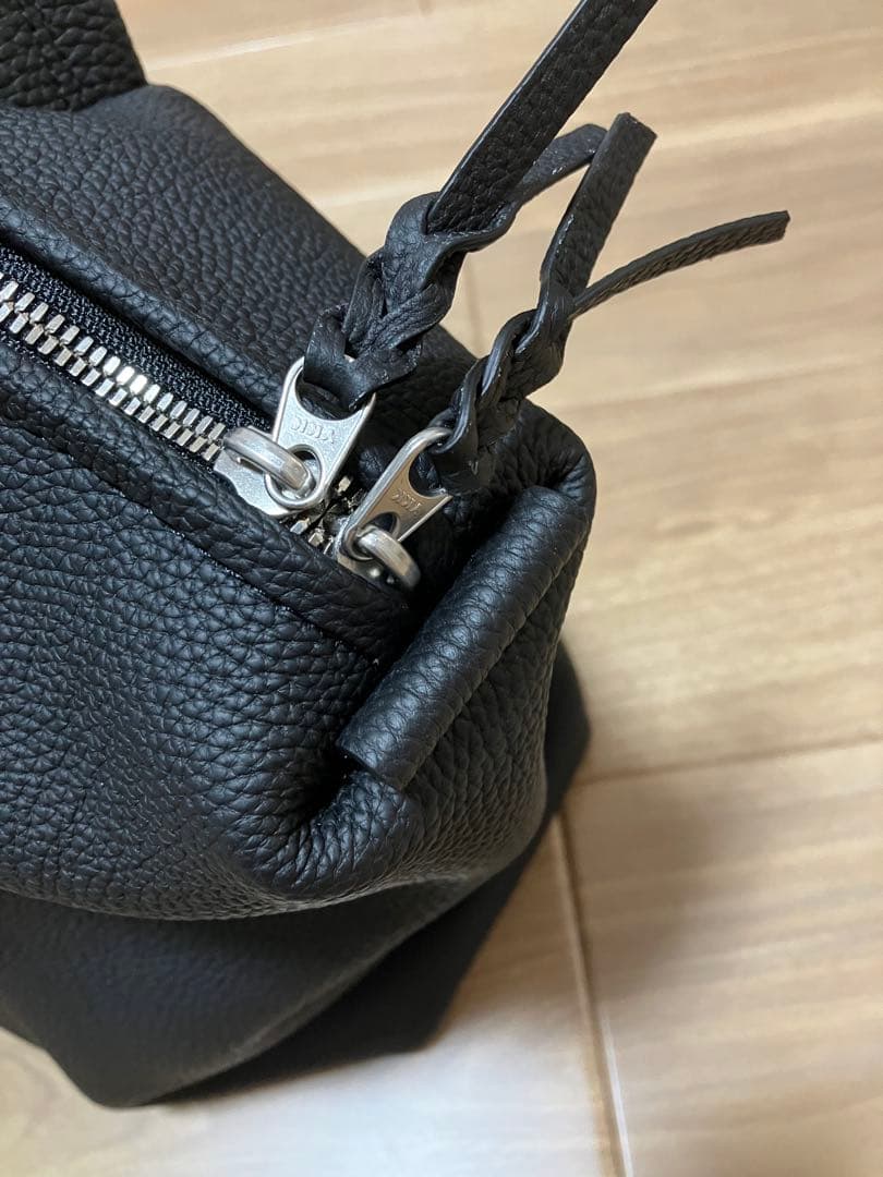 未使用 カンダミサコ toneレザートートバッグ黒 シュランケンカーフ