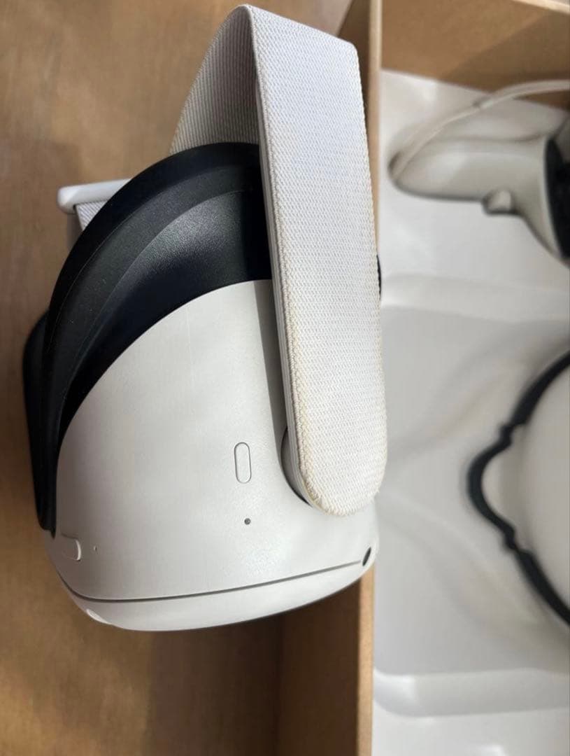 オキュラスクエスト2  QUEST2 64GB メタクエスト