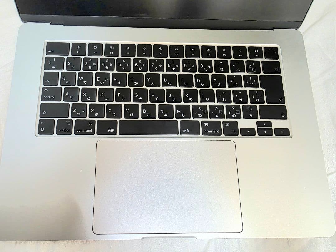 MacBookAir　M2　シルバー　16G/512G