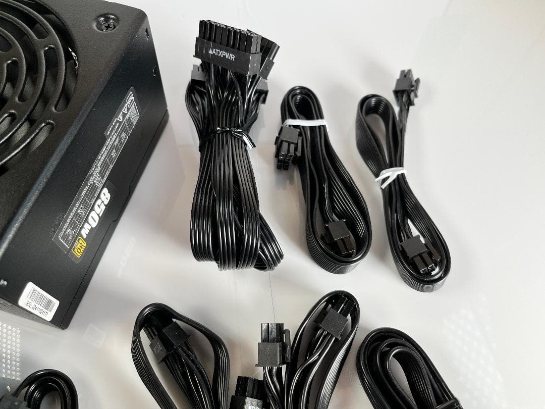 玄人志向 850W ゴールド KRPW-GA850W/90+