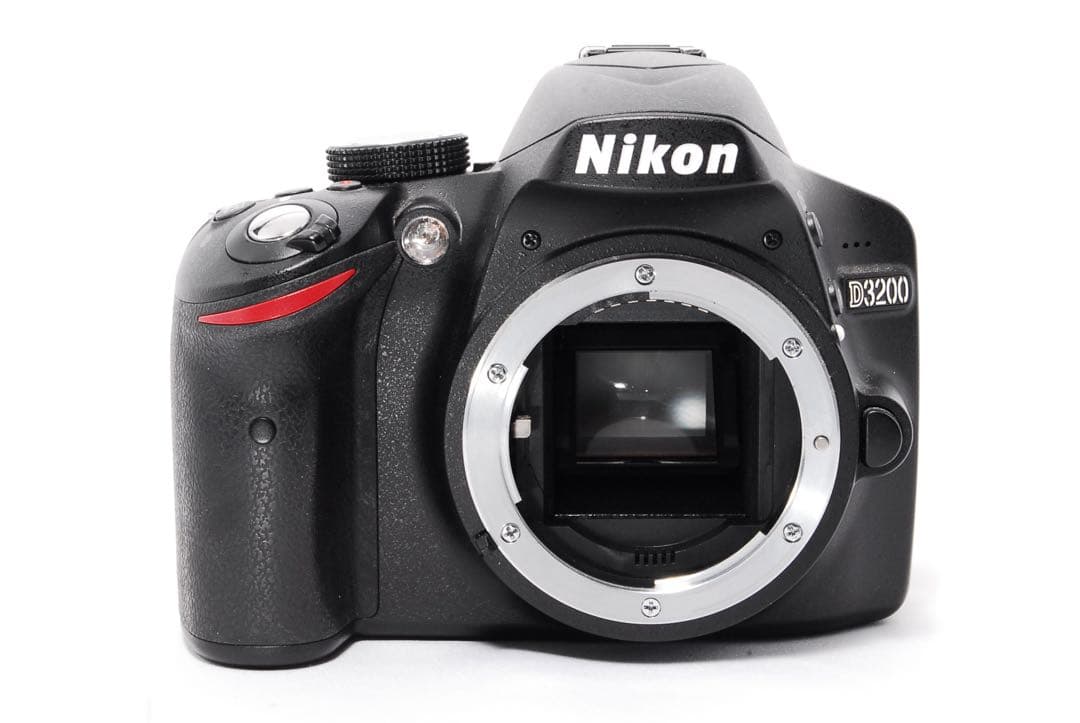❤️Nikon D3200❤️スマホ転送❤️一眼レフカメラ❤️望遠レンズキット❤️美品❤️