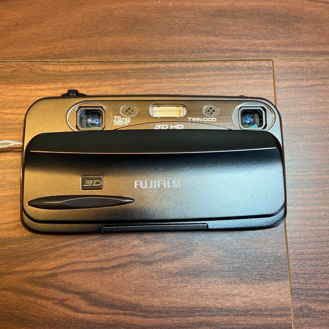 Fujifilm FinePix Real 3D W3 デジカメ 3364
