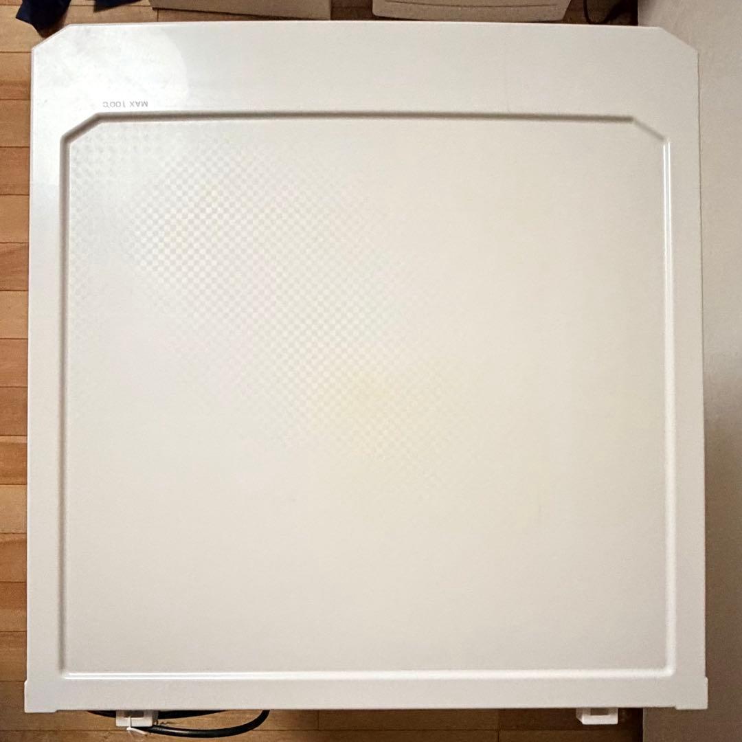 【本日限定値下げ】アイリスオーヤマ　冷凍庫　IUSD-9B-W