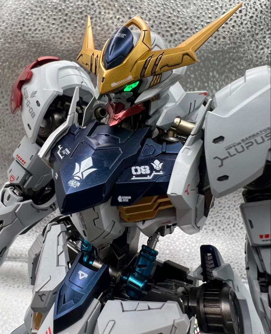 MG 鉄血のオルフェンズ ガンダムバルバトスルプス【完成品】LED電飾 MG 鉄血のオルフェンズ ガンダムバルバトスルプス【完成品】LED電飾