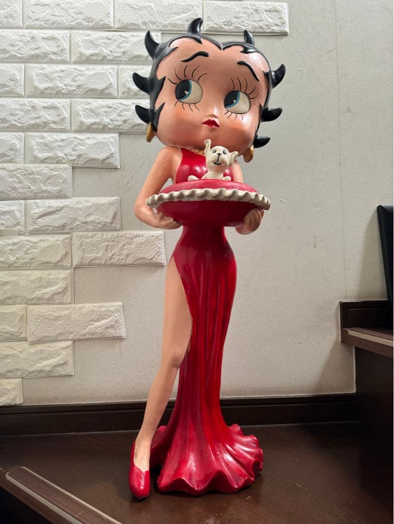 ベティちゃん 等身大 フィギュア - メルカリ