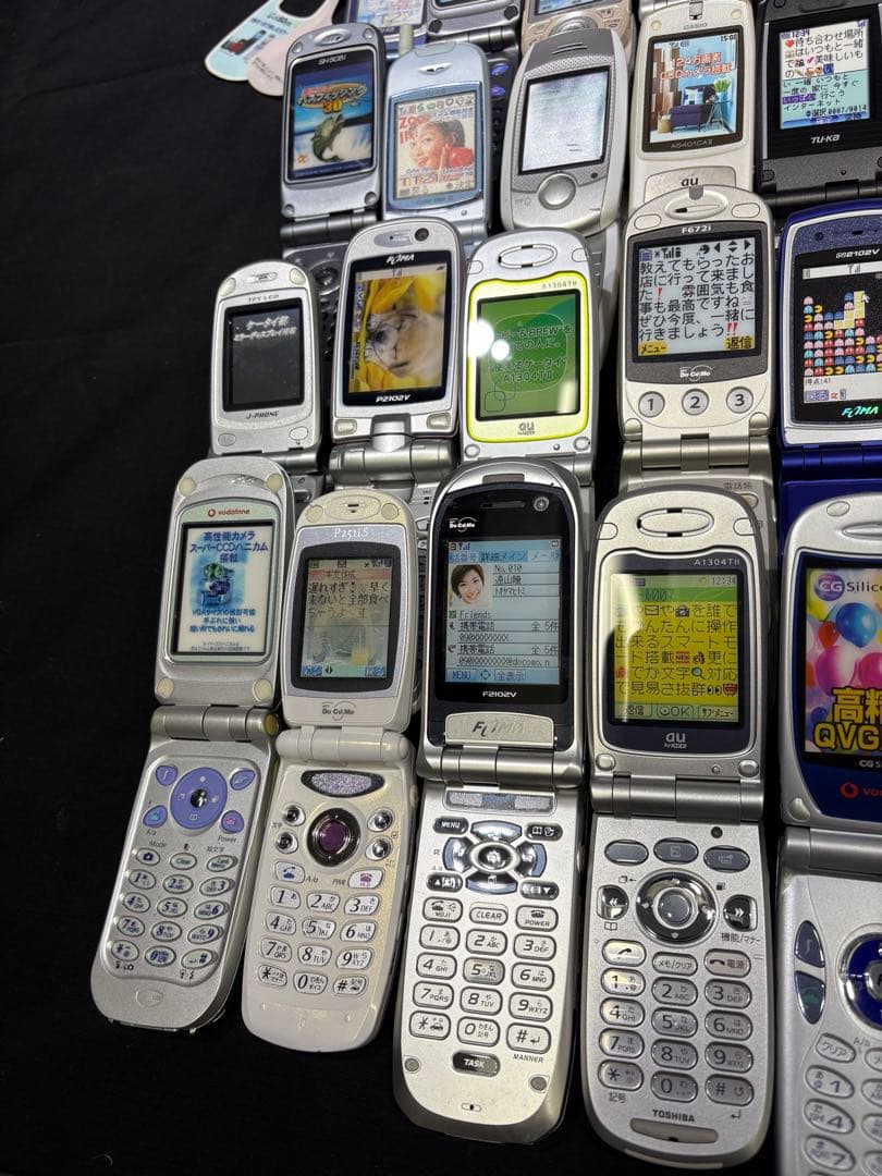 【まとめて90点セット】モックアップ 販売店模型 携帯電話 ガラケー