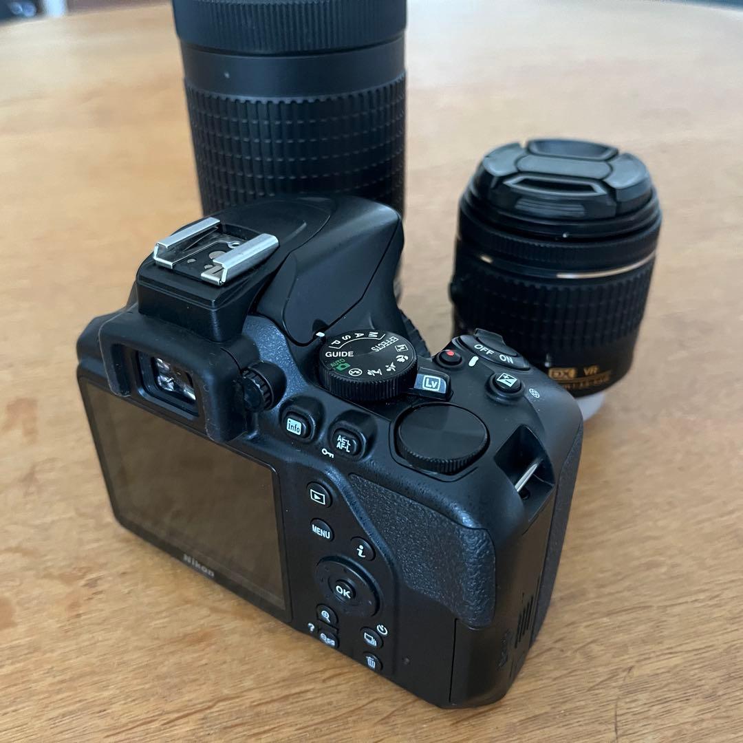 Nikon D3500 デジタル一眼レフカメラ ダブルズームキット、収納ケース付