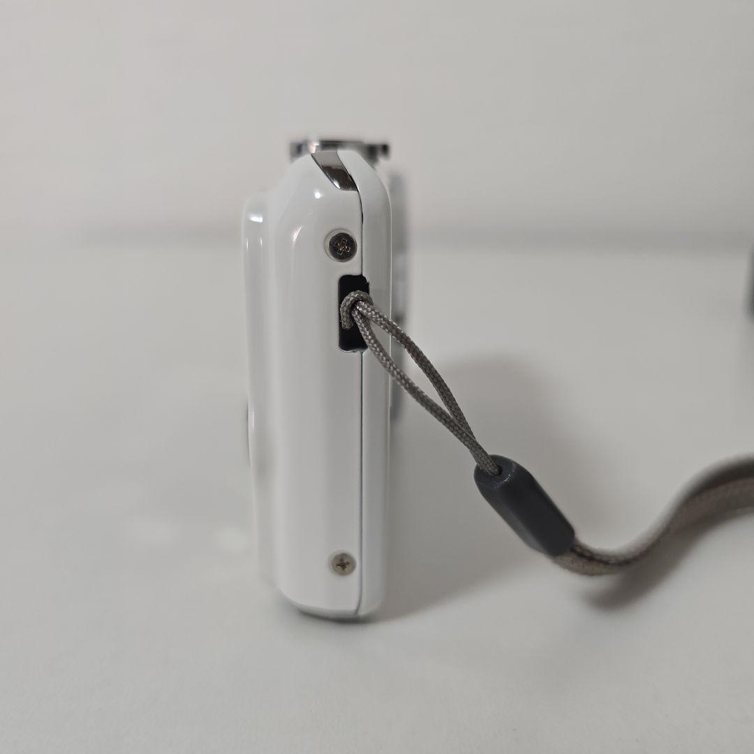 ☆CASIO EXILIM 16.1MP コンパクトデジタルカメラ☆