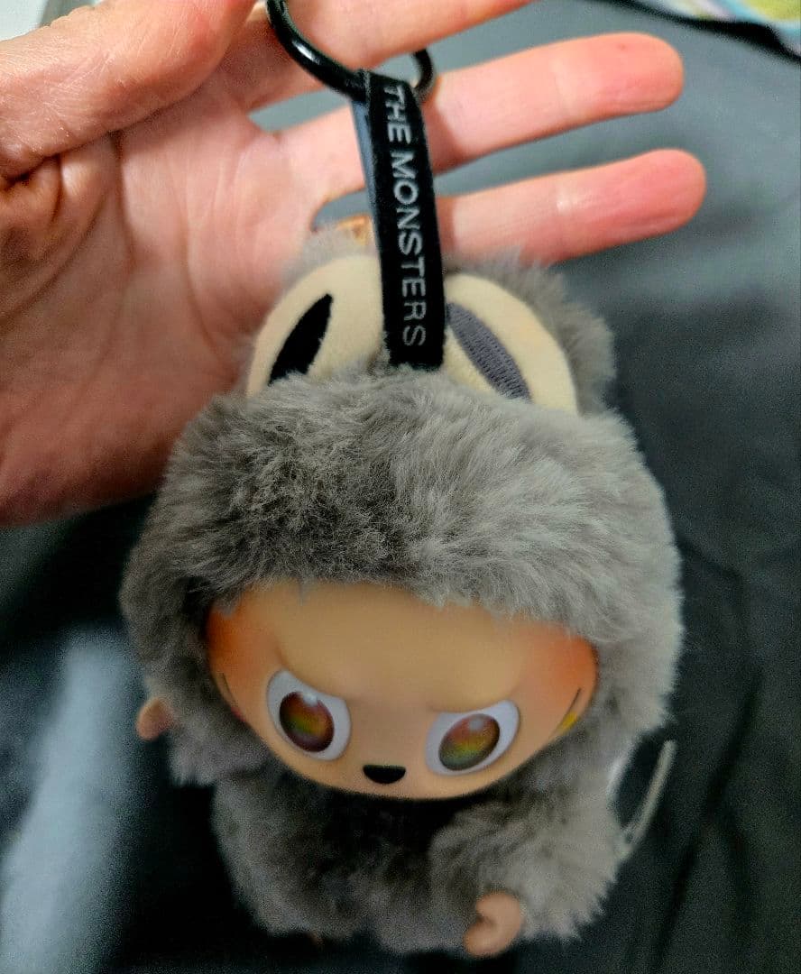 リク値下完了□正規品□POPMART□ラブブ□シークレット□エナジー