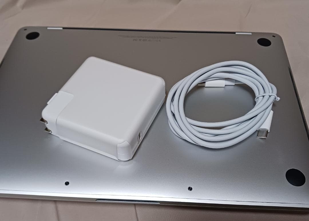 MacBook Pro (13インチ, 2017, T3 x 4) A1706 - メルカリ