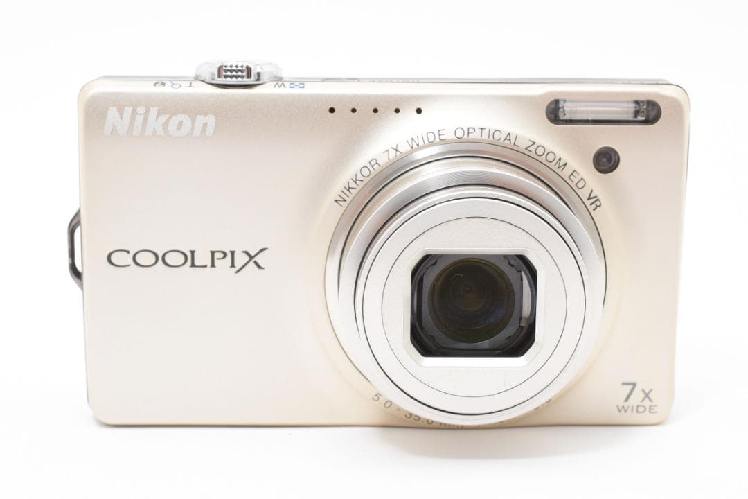 【極美品】Nikon COOLPIX S6000 シャンパンシルバー　動作確認済