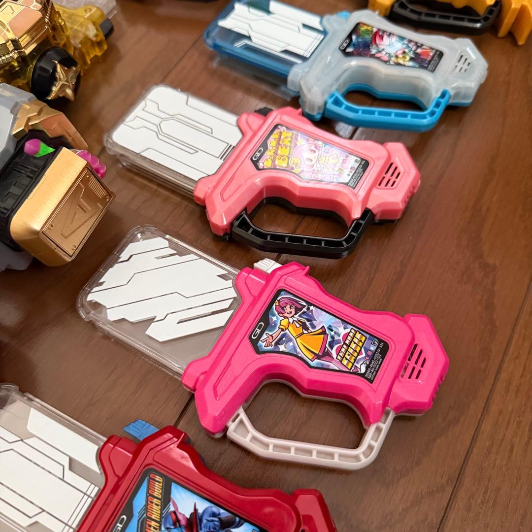 仮面ライダーエグゼイド変身ベルトDXゲーマドライバー ガシャット