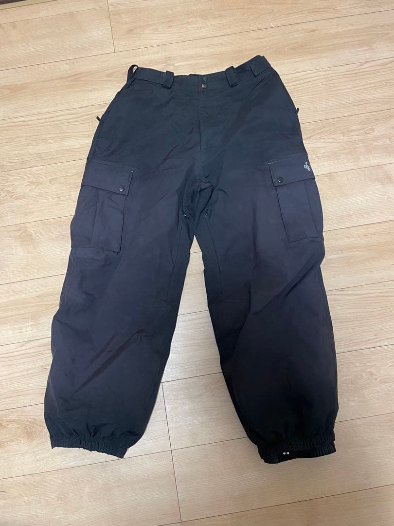 777 NOMADIK ブラックスノーボードパンツ NOMADIK ノマディック 777 PNT BLACK 24-25 ウエア メンズ パンツ