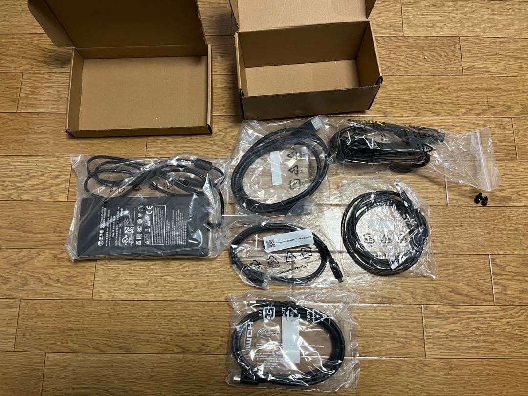 TCL 量子ドットMini LED モニター 27インチ 27R83U