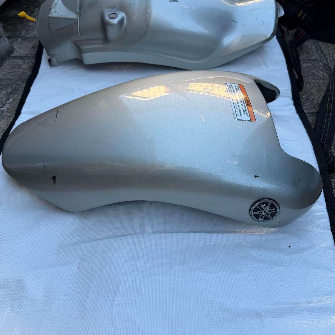 vmax1200 純正ダミータンク・前後フェンダーセット - メルカリ