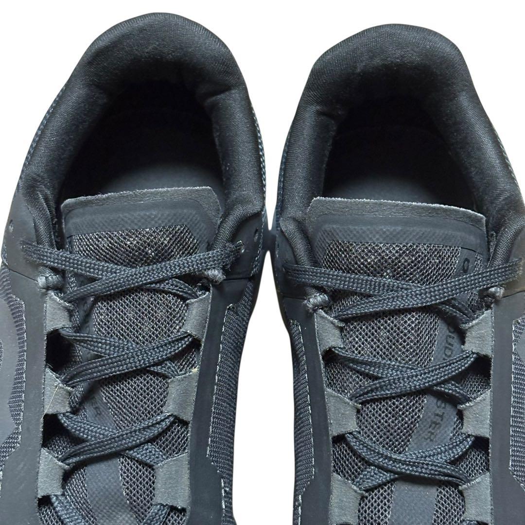 美品★On Cloudmonster／オン クラウドモンスター 25.5cm