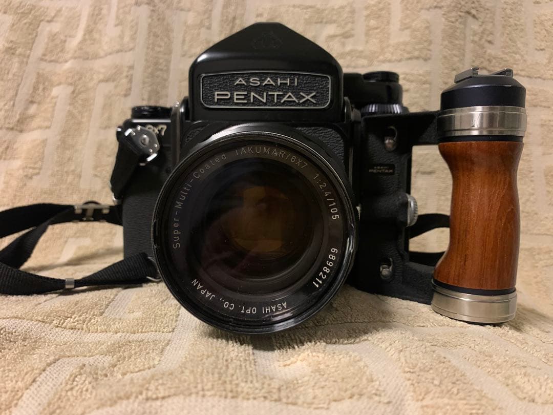 PENTAX 67 レンズ105mm木製グリップ付