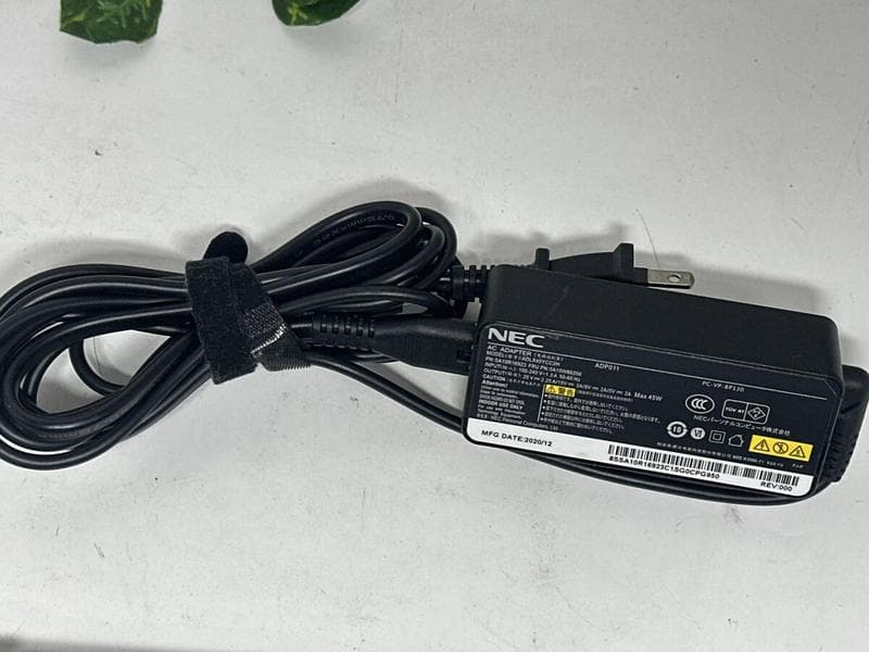 i5-8世代PCが激安!!NEC VersaPro VKT13H-4 128GB