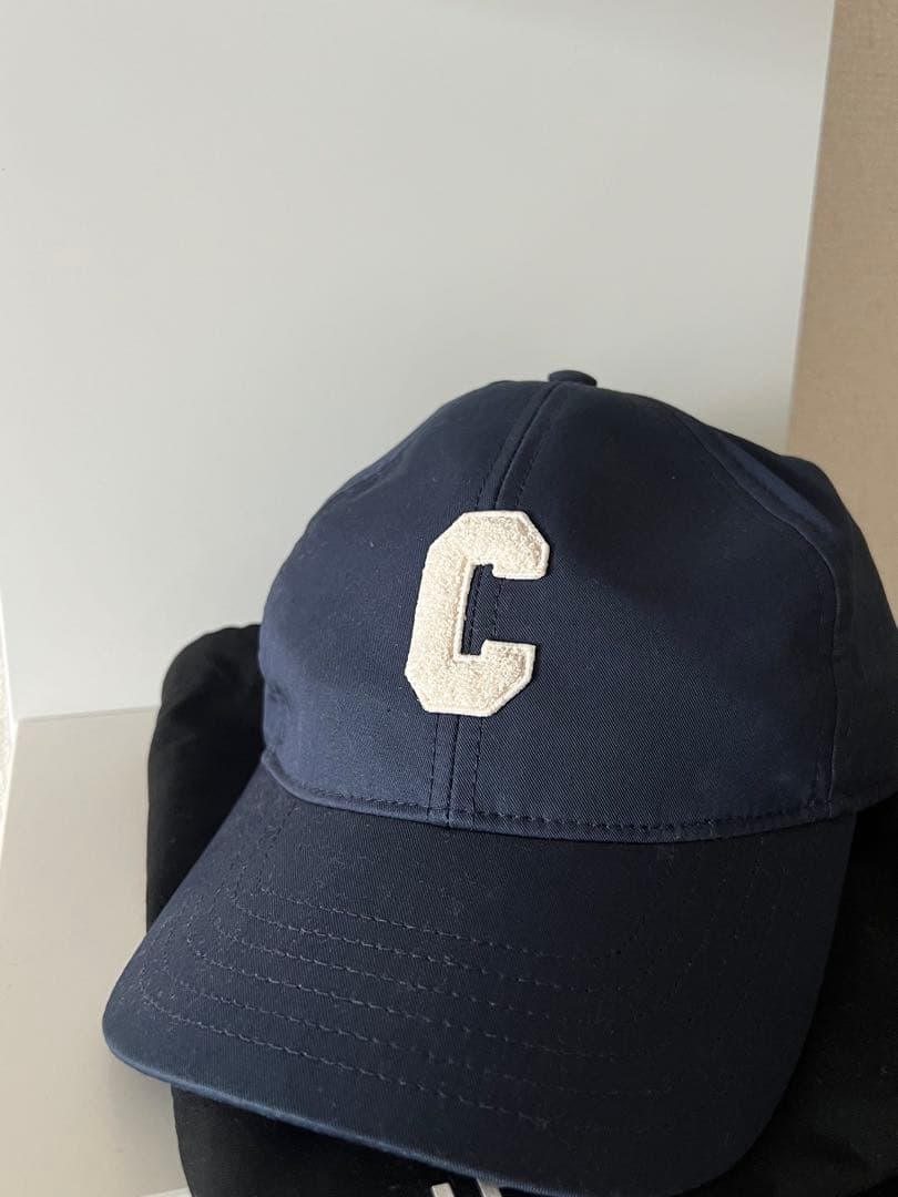 CELINE Cロゴ ネイビーキャップ - メルカリ