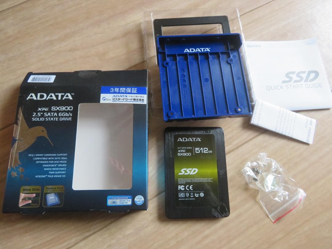 内蔵型SSD ADATA 2.5 SATA SSD 512GB(ASX900S3-512GM)