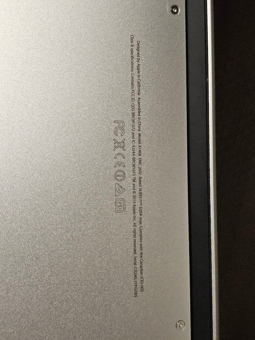 Macbook Air A1466 13.3 軽量