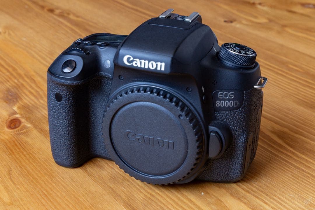 EOS 8000D ＋ EF-S 18-55mm F4-5.6 IS STM