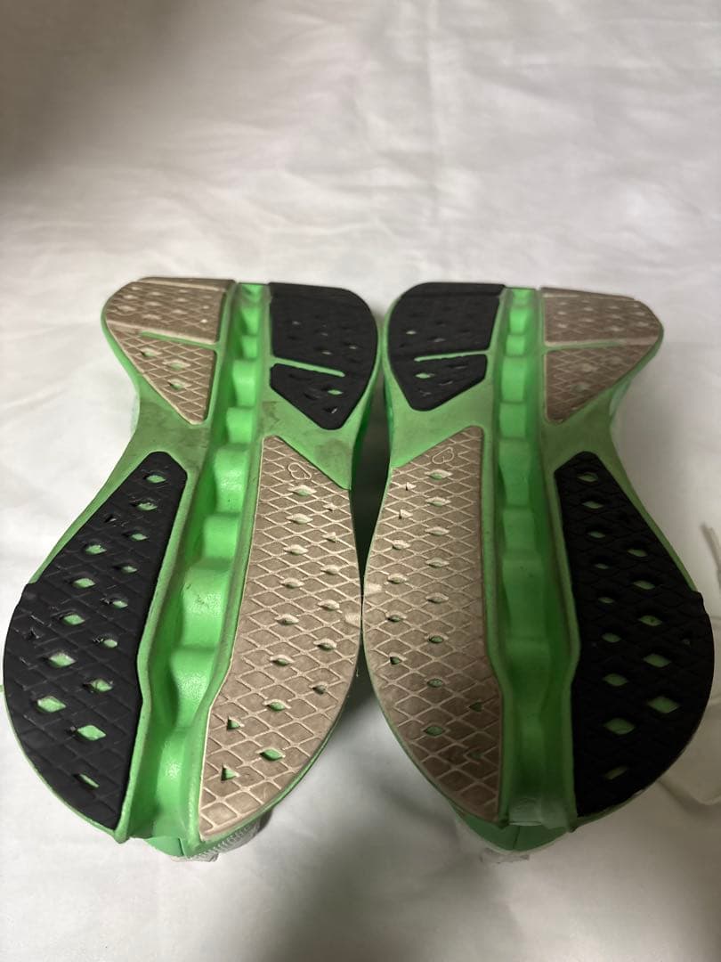 on クラウドサーファー マックス 26.5cm スニーカー ホワイト　オン