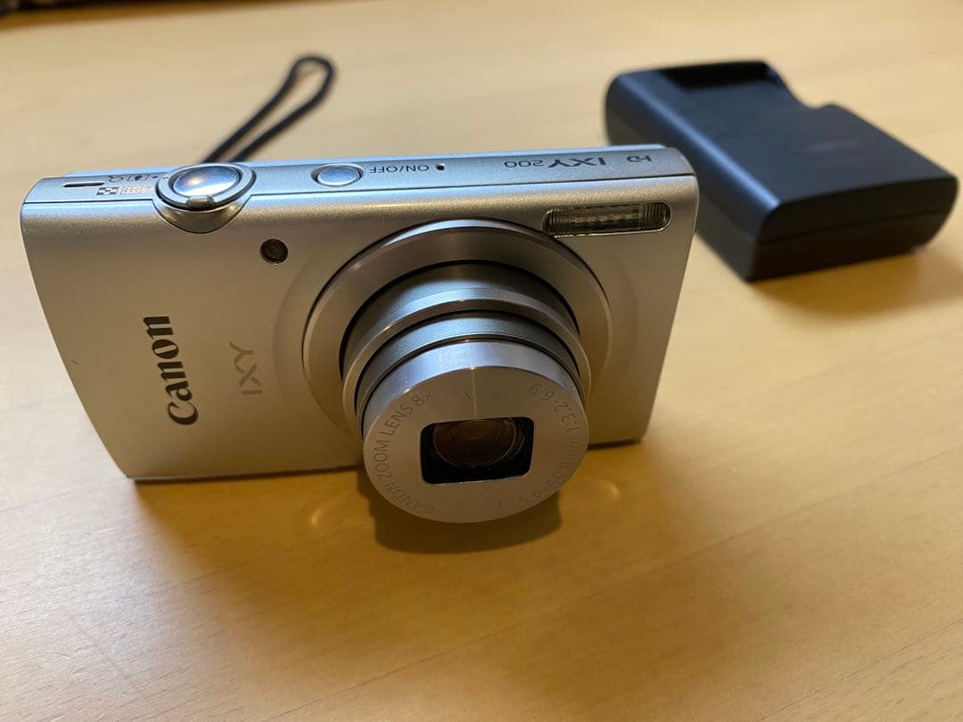 Canon IXY 200 コンパクトデジタルカメラ 本体