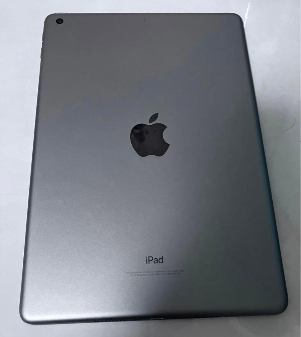 iPad 第6世代 32GB WiFiモデル シルバー