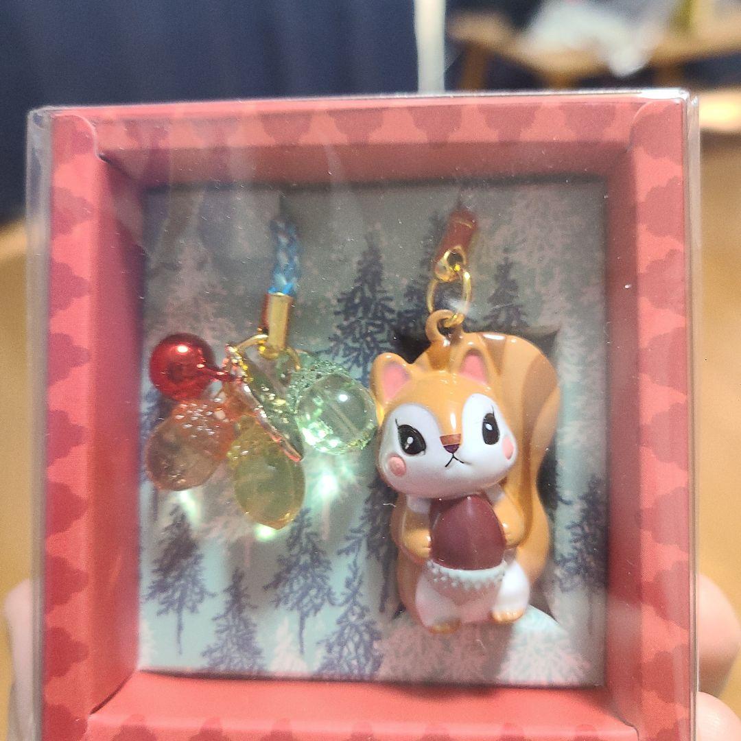 3月のライオン いちごちゃんリスポッケ先生の根付鈴 - メルカリ