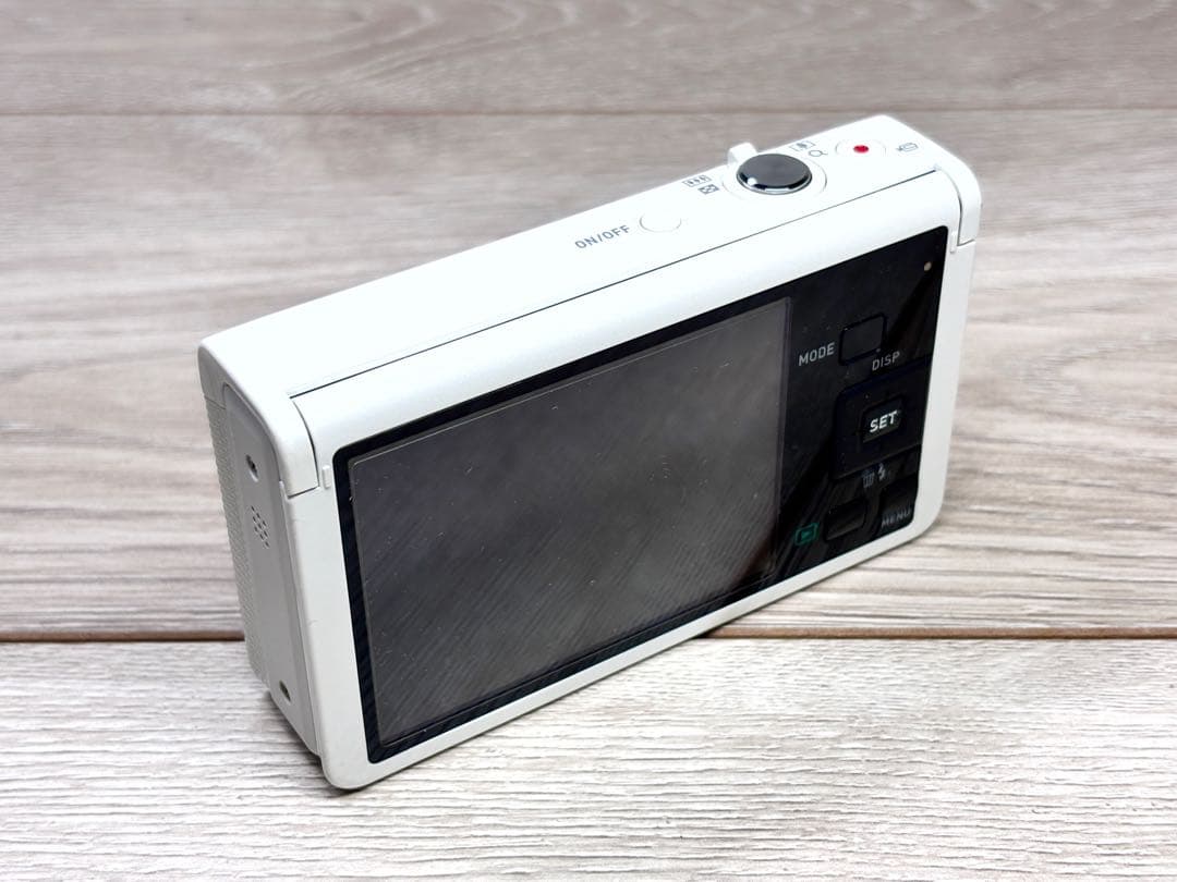 CASIO EX-ZR70 デジカメ