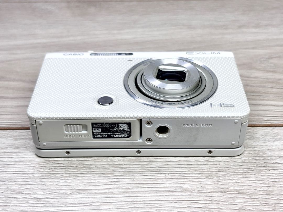CASIO EX-ZR70 デジカメ