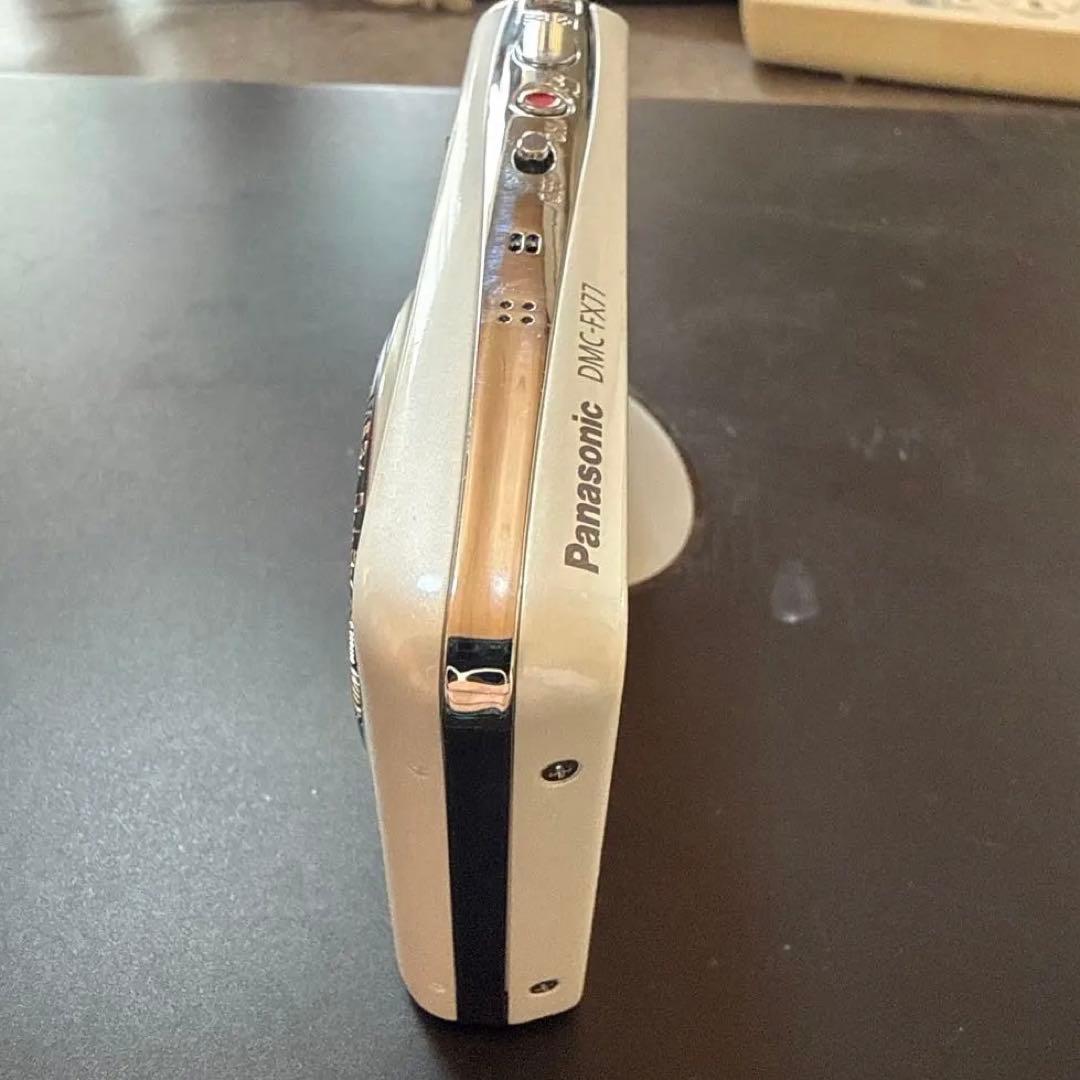 Panasonic DMC-FX77 ホワイト